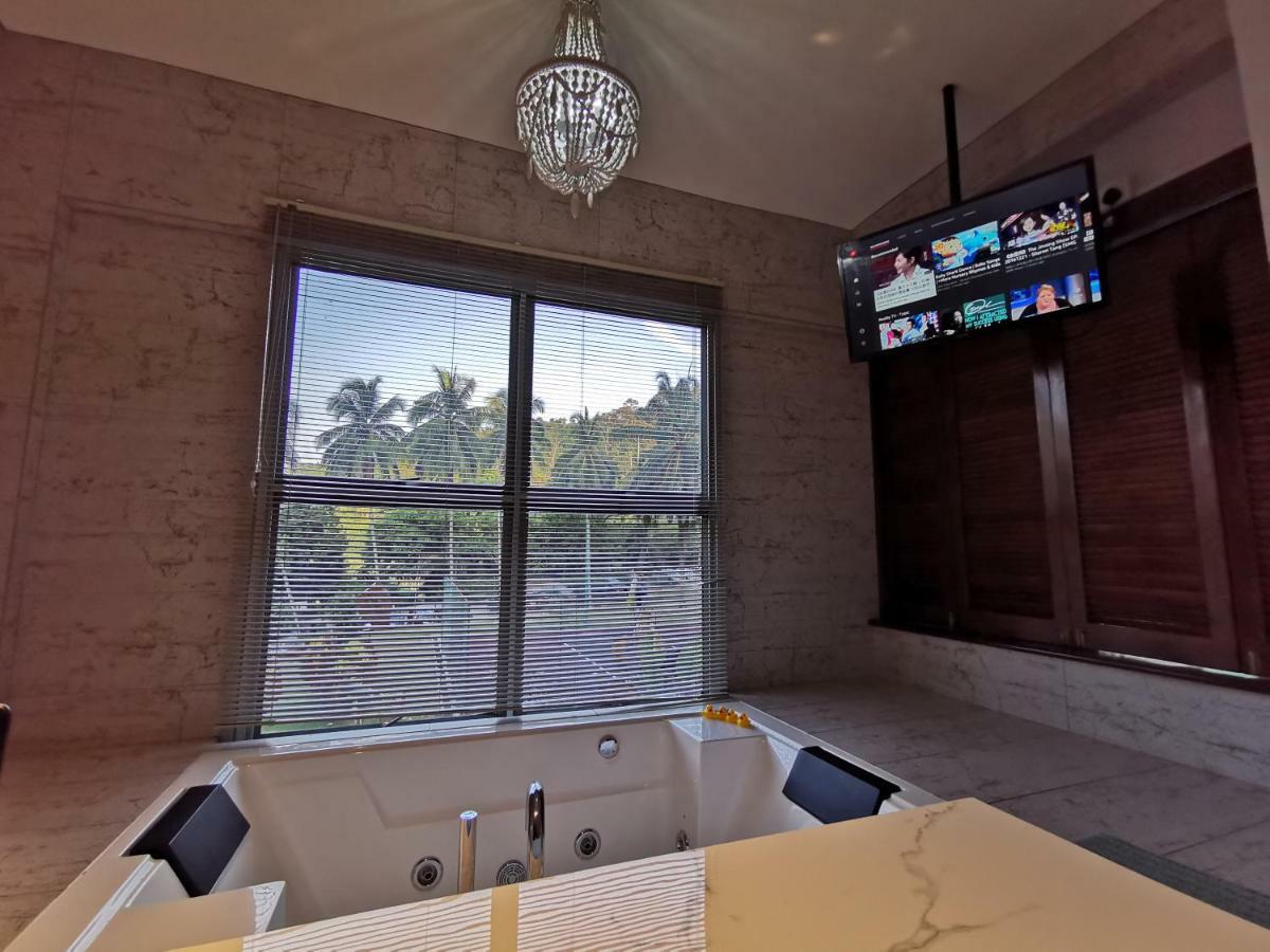 Nature Surrounded & Jacuzzi@Kl City Ampang  Exterior photo